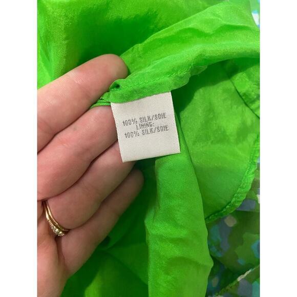 Elegant Green Patterned Mini Dress - Picture 15 of 16